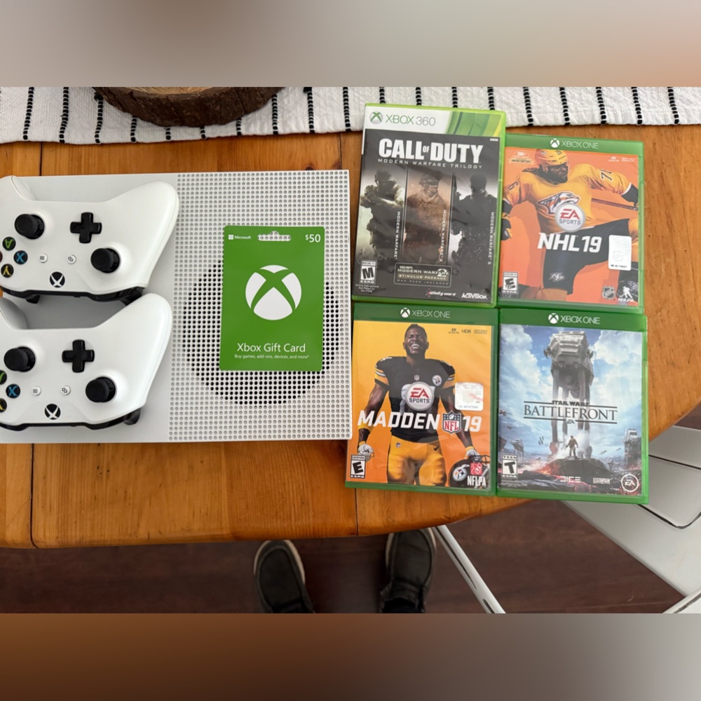Xbox One S Bundle